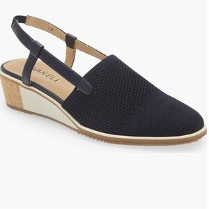 VANELi Greer Slingback Wedge Comfort Shoes Size 8.5 Wide Navy Blue